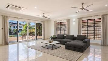 5 bedrooms