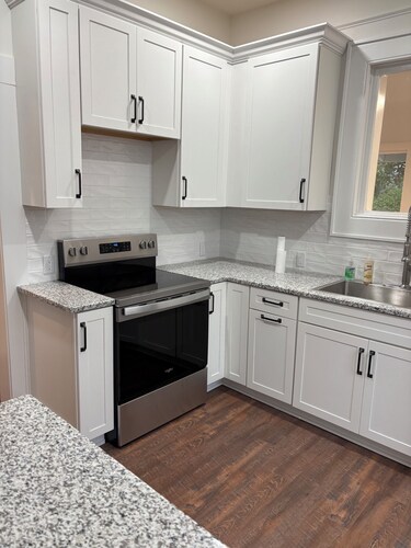 Cozy 1-2 bedroom cottage in coastal Brunswick