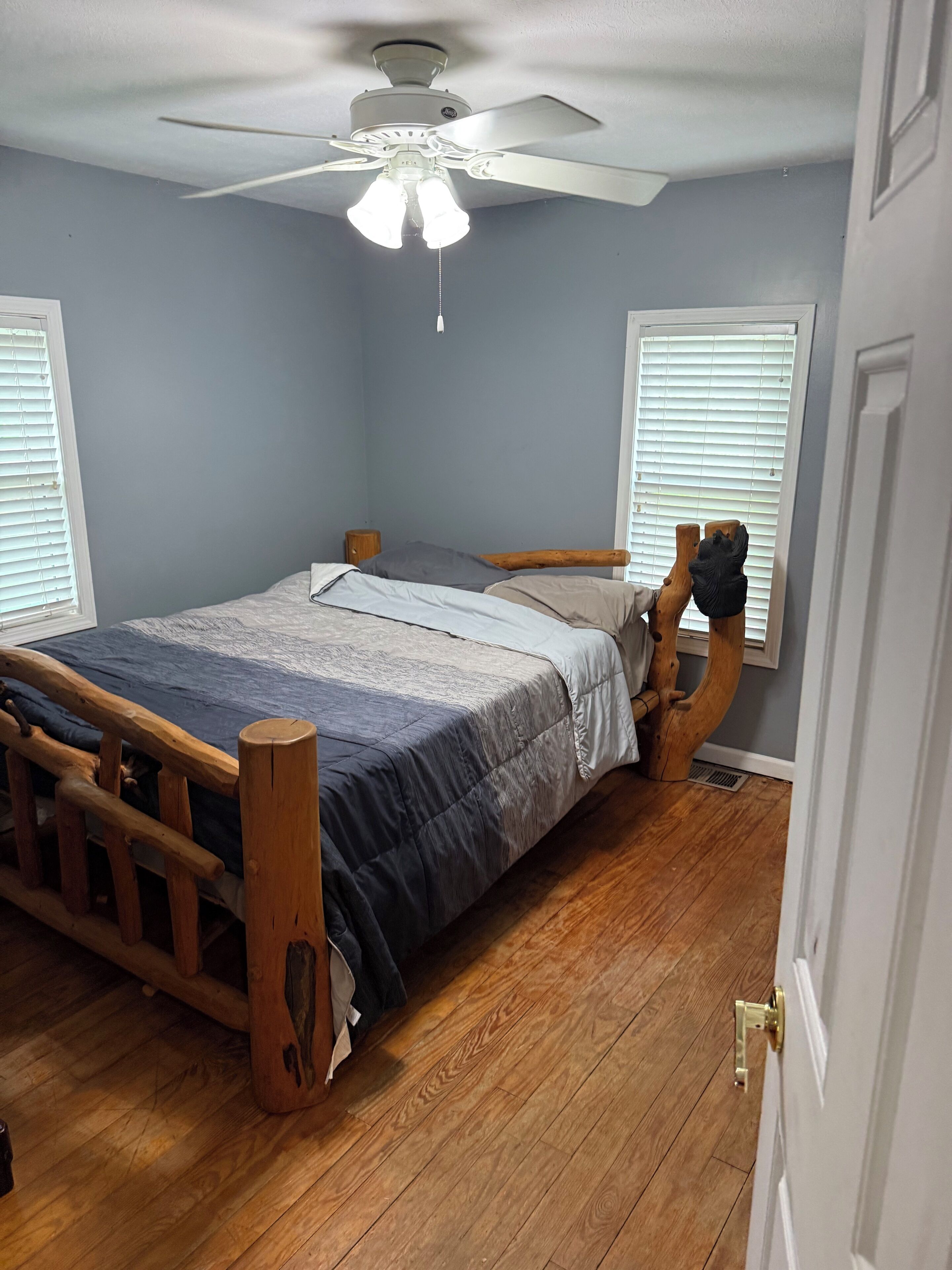 3 chambres, accès au Wi-Fi (inclus), literie fournie
