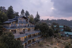 Exterior - Dharohar Retreat Mukteshwar (Kosiyakutoli)