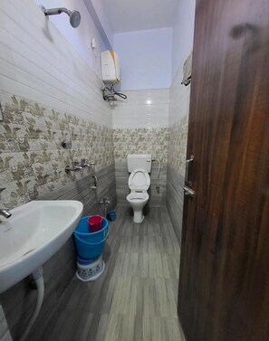 Bruser, gratis toiletartikler, håndklæder