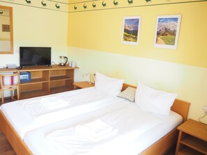 1 bedroom, free WiFi, bed sheets - Apartment Christopherhof Quiet apartment in the Bavarian Forest (Grafenwiesen)