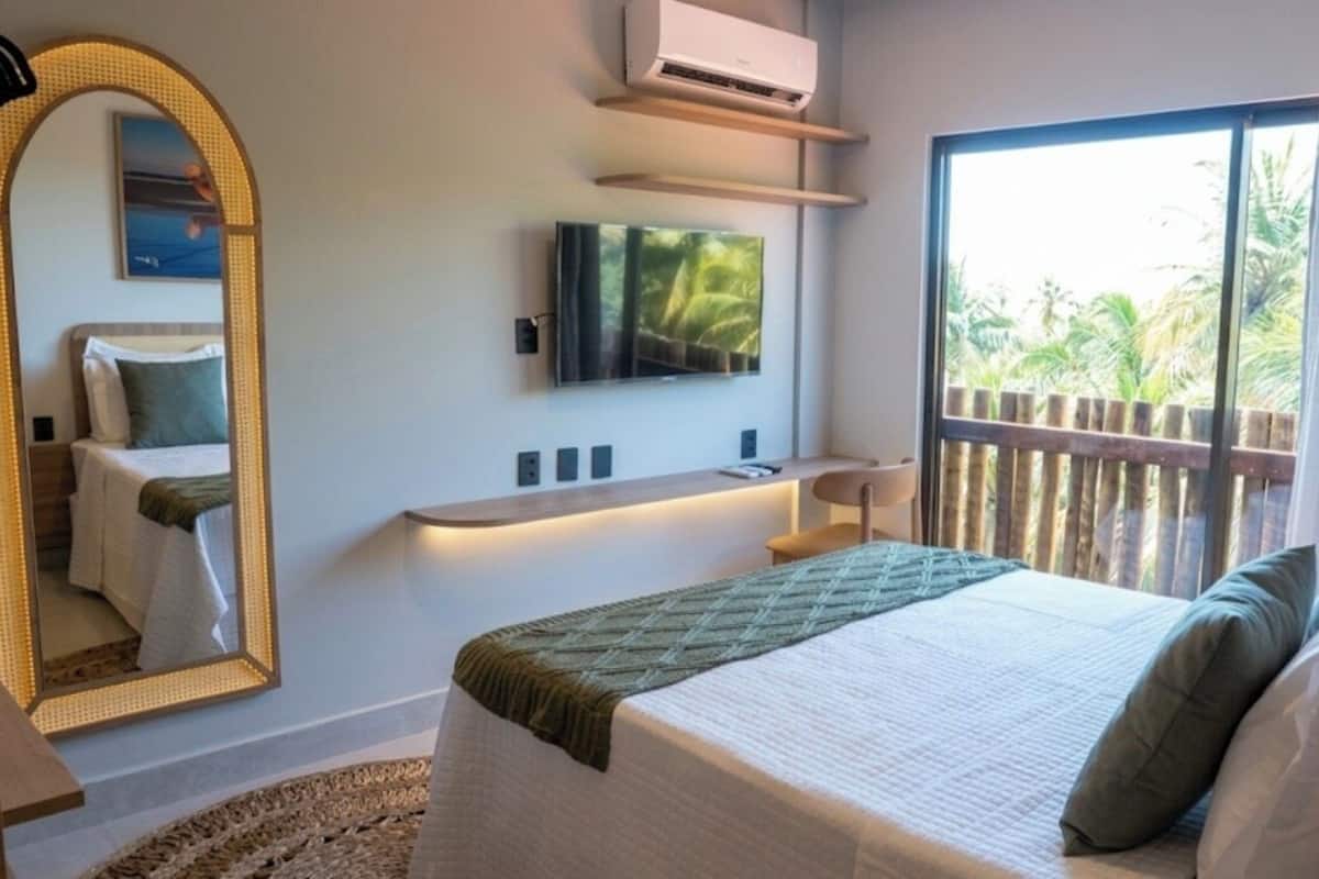Individually furnished, desk, free WiFi, bed sheets