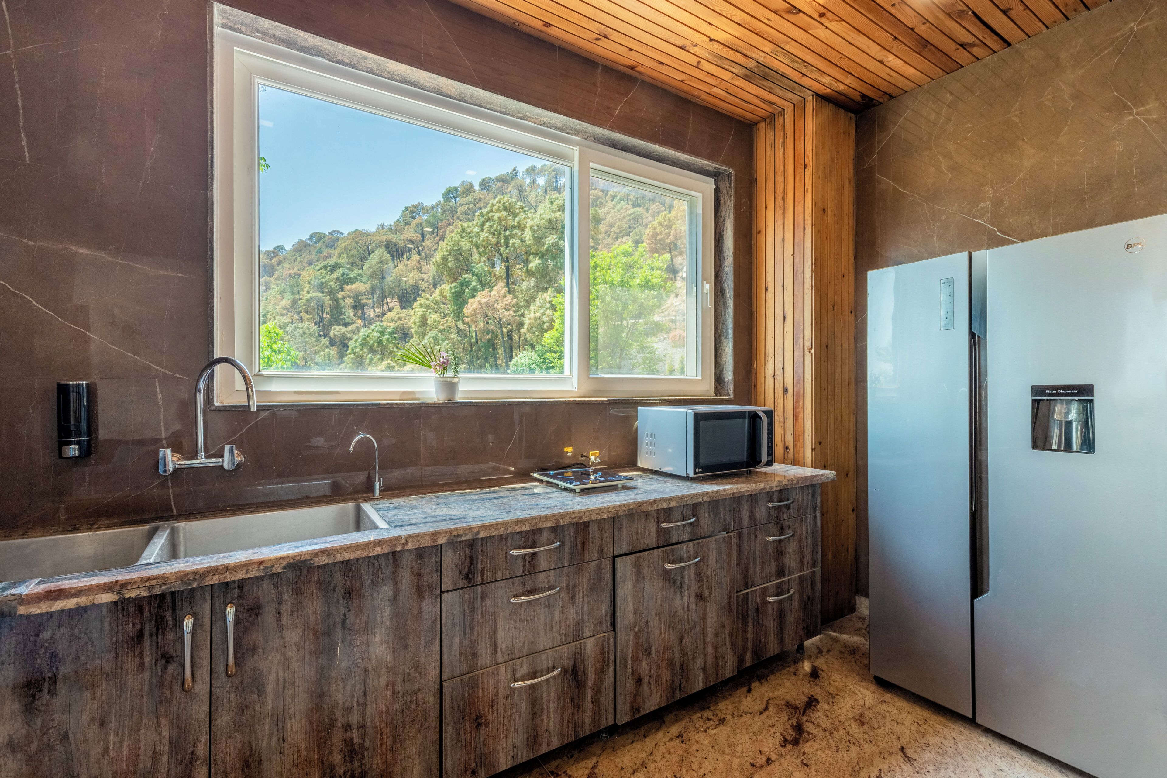Apartamento luxo, vista para o jardim | Cozinha privada