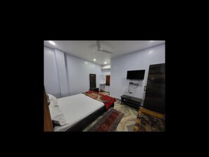 Chambre Double Deluxe, vue ville | Vue de la chambre