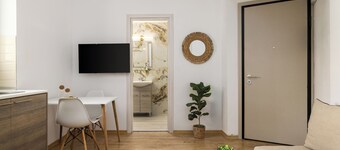 Ourania Lofts and Suites