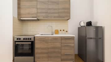 Deluxe-Apartment | Eigene Küche | Großer Kühlschrank, Ofen, Herdplatte, Kochgeschirr/Geschirr/Besteck