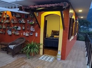 Property grounds - Duplex house with flat and kitchenette, 4 bedrooms, in the best location in Teresópolis. (Teresópolis)