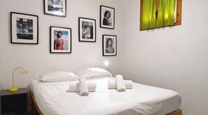 2 bedrooms, WiFi, bed sheets - Hostdomus - Plasch Apartment (Finale Ligure)