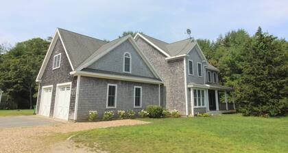 Main House located on quiet cul-de-sac near town and walking trails to the water