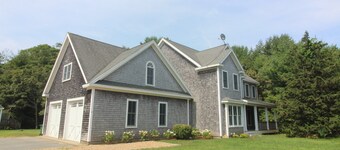 Main House located on quiet cul-de-sac near town and walking trails to the water