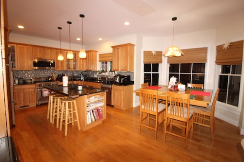 Main House located on quiet cul-de-sac near town and walking trails to the water