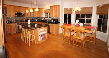 Main House located on quiet cul-de-sac near town and walking trails to the water