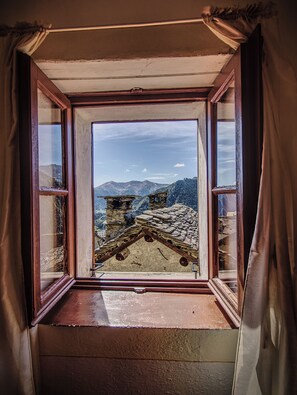 Interior - Valsesia Escape: Perfect voor een bergavontuur of rustig werken op afstand. (Rimella)