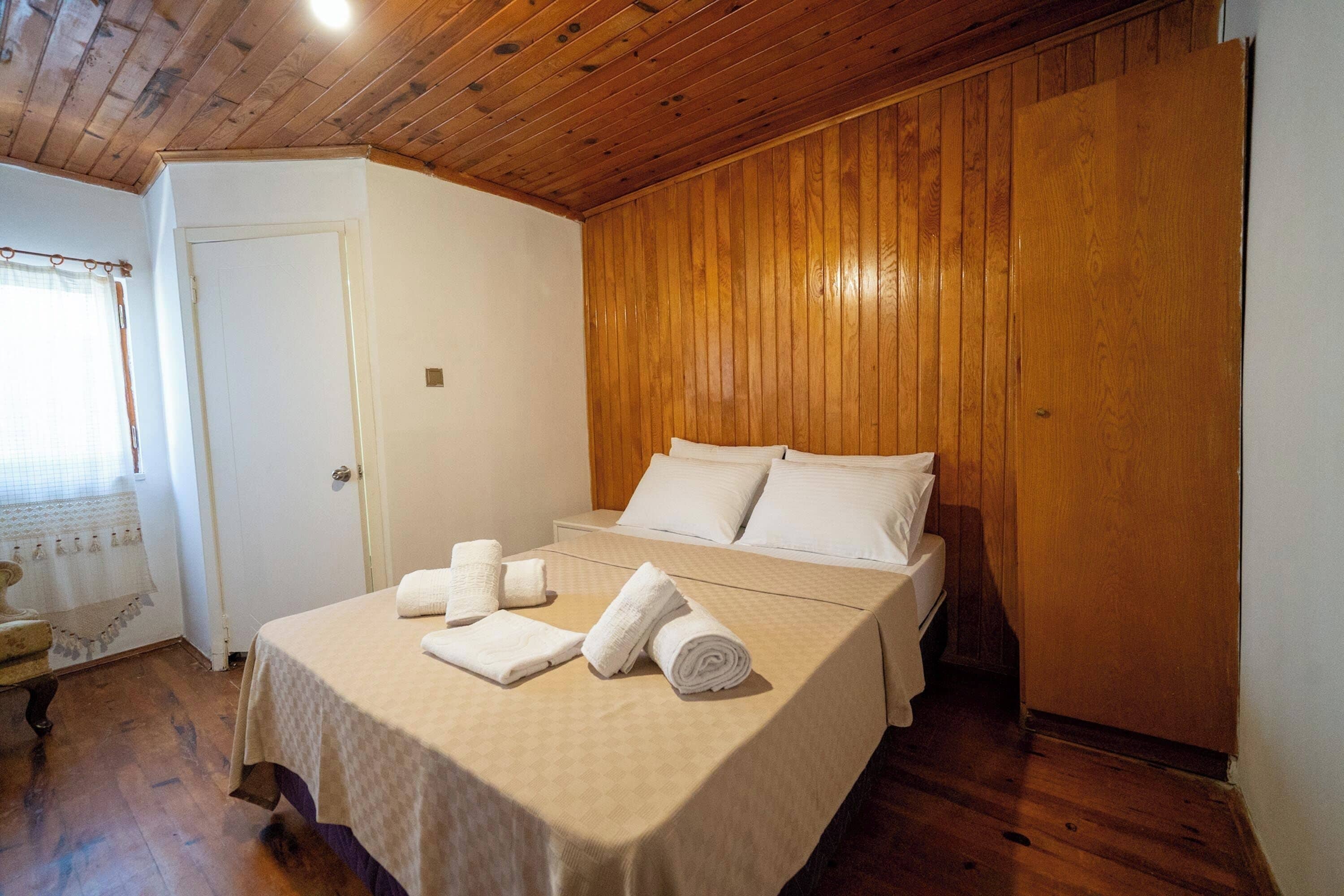 Standard Double or Twin Room | Iron/ironing board, WiFi (free), bed sheets