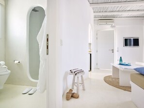 Bathroom - Delmar Apartments and Suites (Milos)