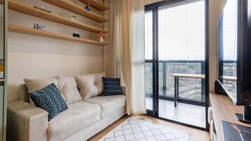 Basic Apartment | Living area
