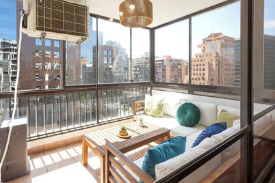 Large apartment in Las Condes, close to Costanera Center and MUT