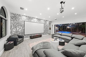 Living area - Villa Marbella - 7BR Spanish Dream Compound w/pool (MIAMI)