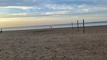 Solstolar och strandhanddukar