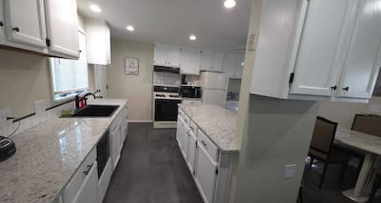 Superb 4-bedroom house in Rochester perfect for family getaways