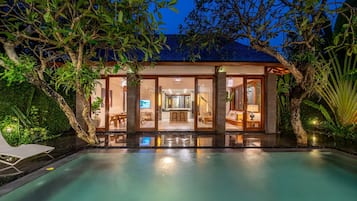 Vila Deluks, 2 kamar tidur, kolam renang pribadi | Kolam renang | Kolam renang outdoor