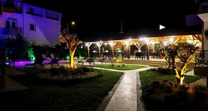 AKIN APART OTEL