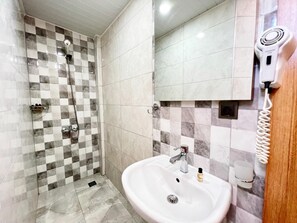 Bathroom - AKIN APART OTEL (Kemer)