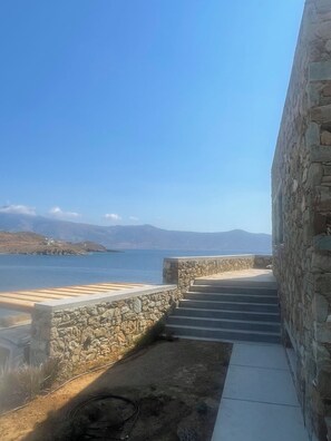 Property grounds - VIlla Kohili in Karystos (Karystos)