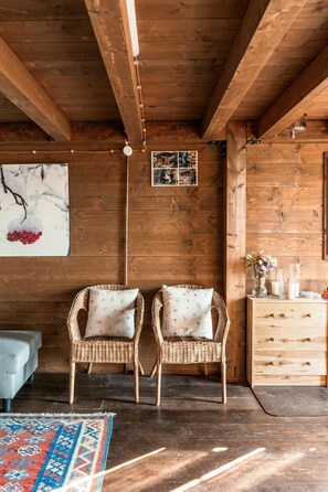 Interior - CHALET SURROUNDED BY NATURE, THE PERFECT HOME FOR THOSE WHO WANT TO DISCONNECT AND RELAX (Roccabruna)