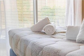 Room - Vrbo Property (Marina di Andora)