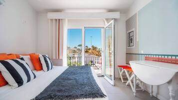 2 chambres, Wi-Fi gratuit, draps fournis