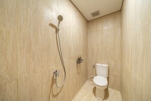 Deluxe-villa - 3 soveværelser - privat pool | Badeværelse | Badekåber, hjemmesko, bidet