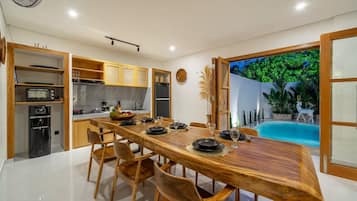 Deluxe Villa, 3 Bedrooms, Private Pool | Dining