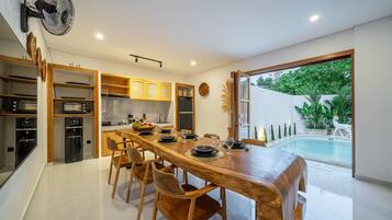 Deluxe-Villa, 3 Schlafzimmer, eigener Pool | Speisen