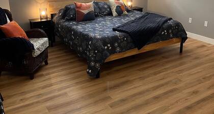 Entire Apartment in Bedford