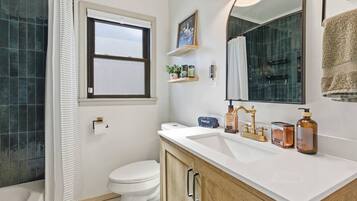 Hair dryer, towels