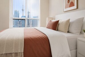 Standard Room | Iron/ironing board, free WiFi - Luma & Laurel's (Toronto)