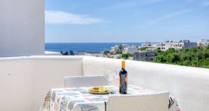 Seafront Studio with Balcony in Castro di Lecce