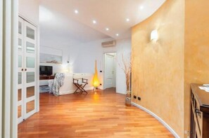 Interior - Vrbo Property (Alassio)