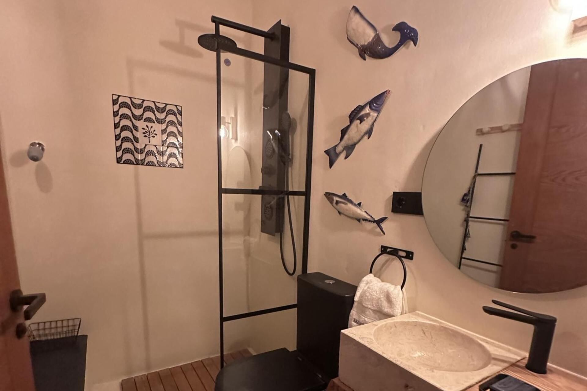 Separate bathtub and shower, deep-soaking bathtub, hair dryer, towels