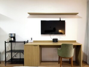 Classic Studio, Lanai, City View | Interior - Today Butanã (São Paulo)