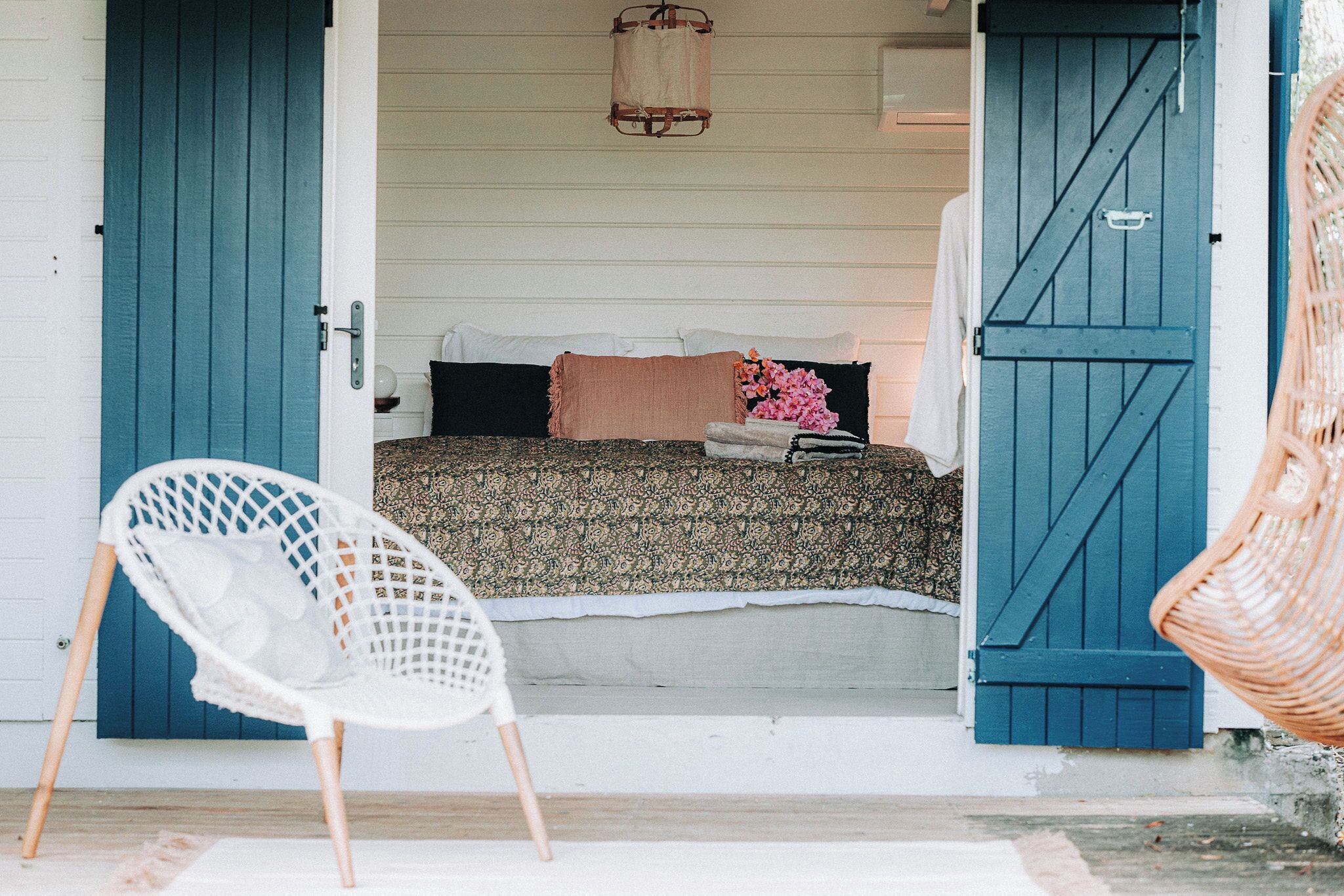 Deluxe Studio Suite, Garden View | Terrace/patio