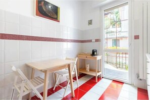 Dining - Vrbo Property (Noli)