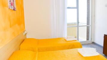 Superior-Vierbettzimmer, Balkon, Meerblick