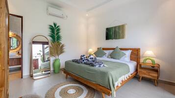 Family Villa, 4 Bedrooms, Private Pool | Egyptian cotton sheets, premium bedding, in-room safe