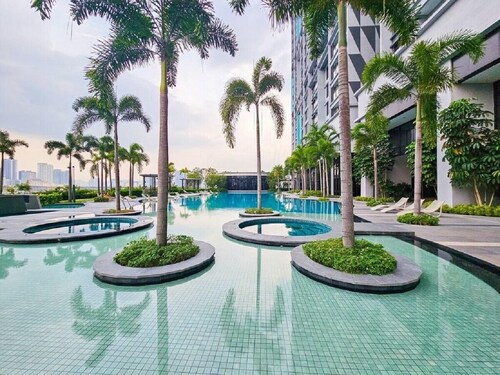 Cozy 1-bedroom condo in lovely Kuala Lumpur with AC