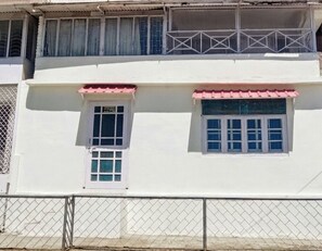 Exterior detail - Meena Heritage Skyline, 2BHK on Mall Road (Mussoorie)