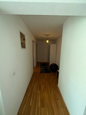 Room, 1 Bedroom | Interior