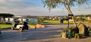 Property grounds - Nestled Sanctuary @Jackal Creek Golf Estate South Africa (Roodepoort)